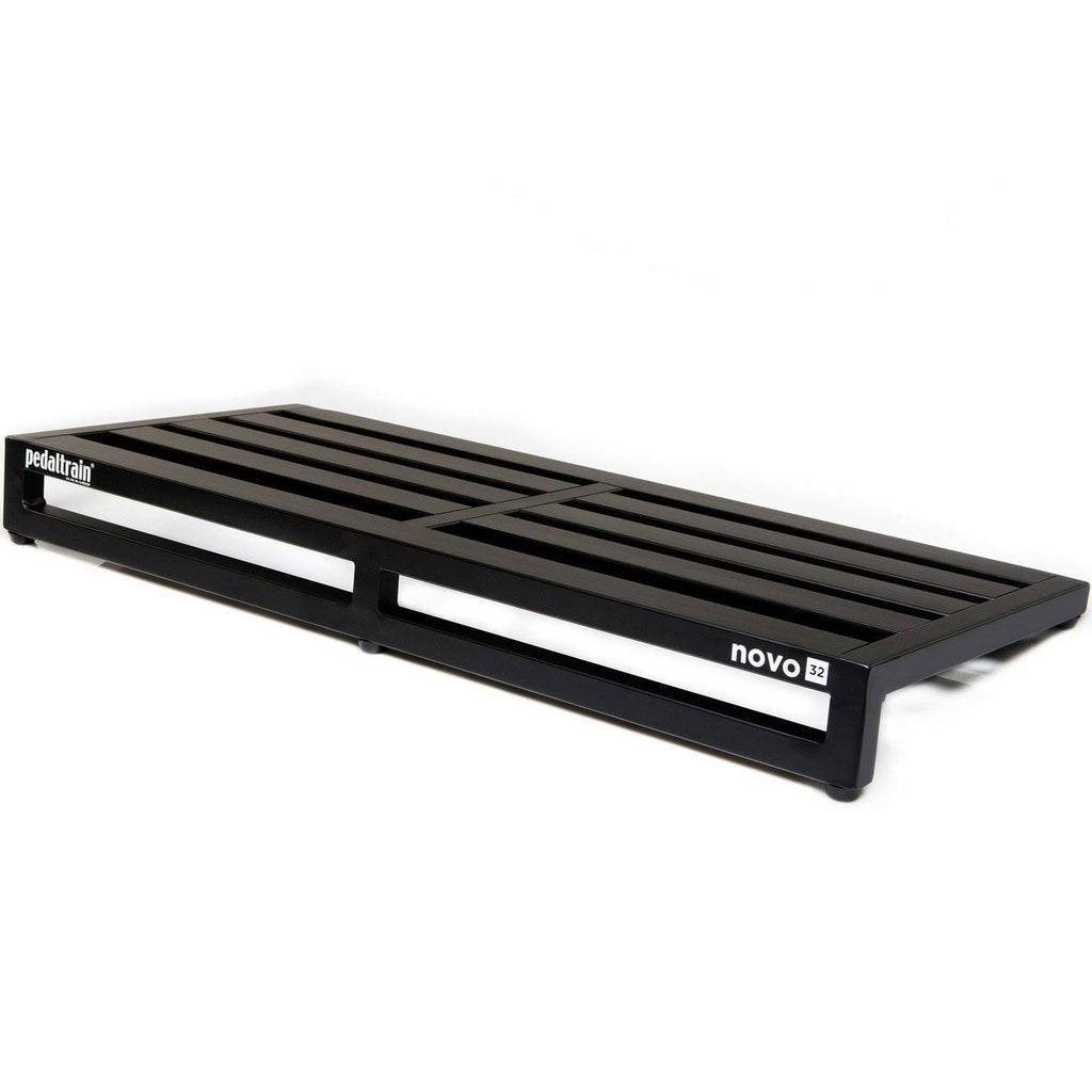 32 Pedalboard with Soft Case S9928