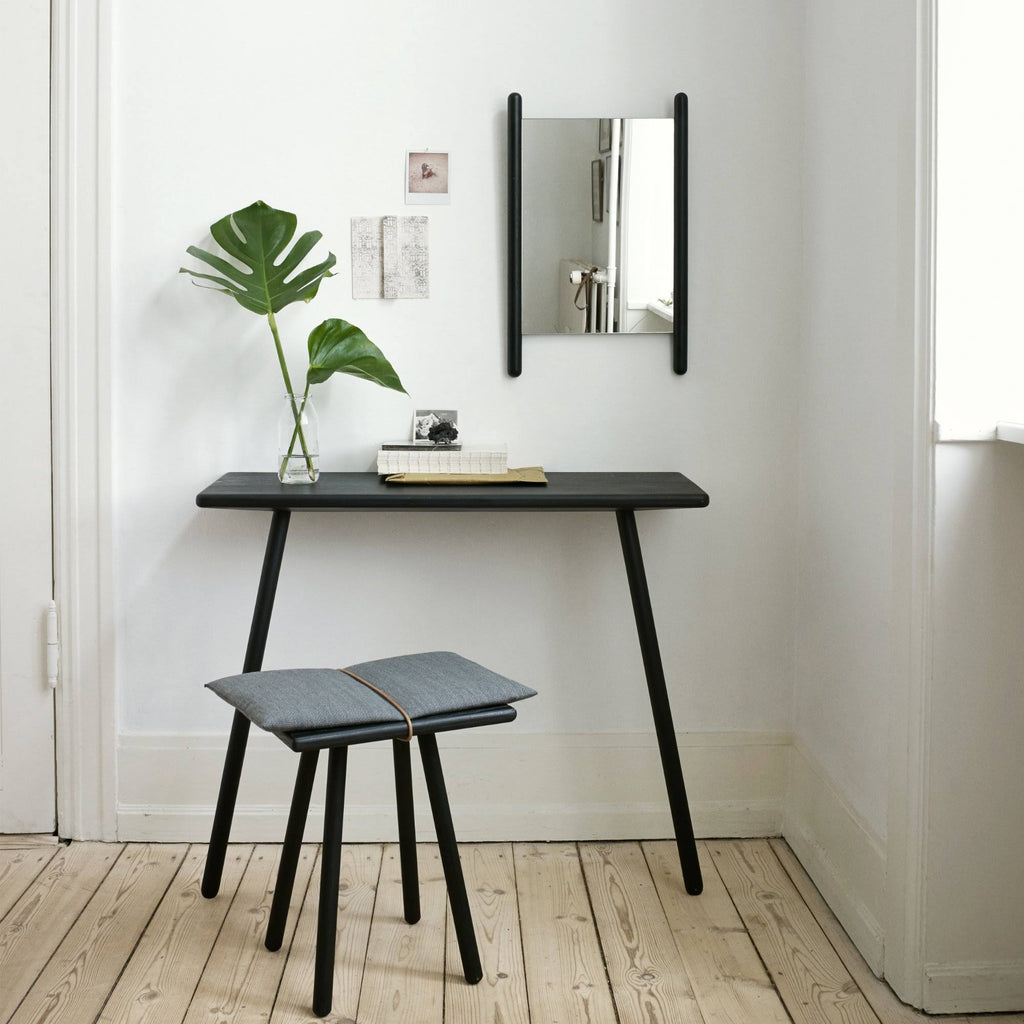 Oak Stool Q632