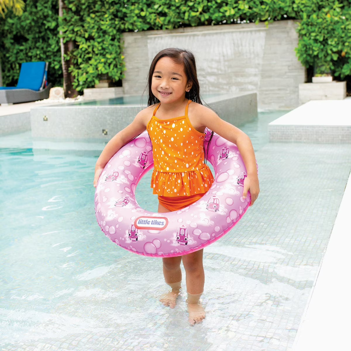 Pink Pool Tube P4821