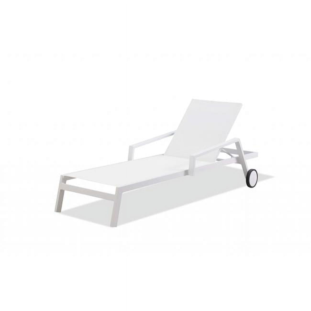 White Aluminum Chaise O56170