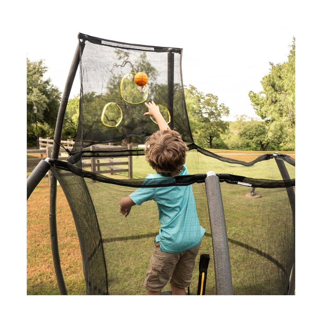 Hexagon 7.5& Trampoline with Toss Ball Game O6735