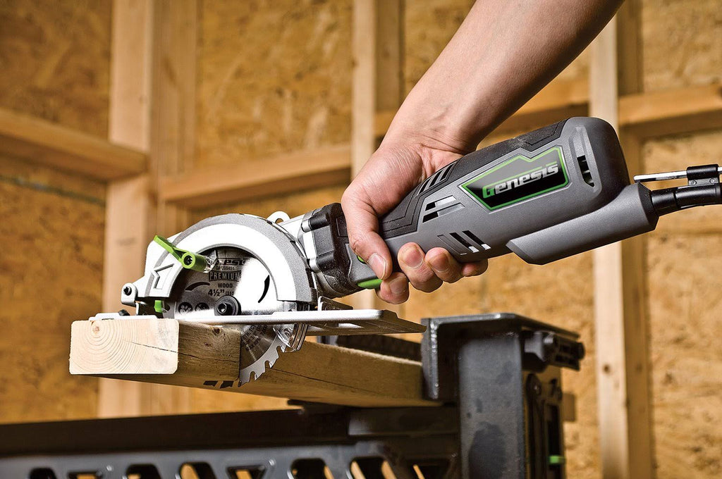 Compact Circular Saw V321573