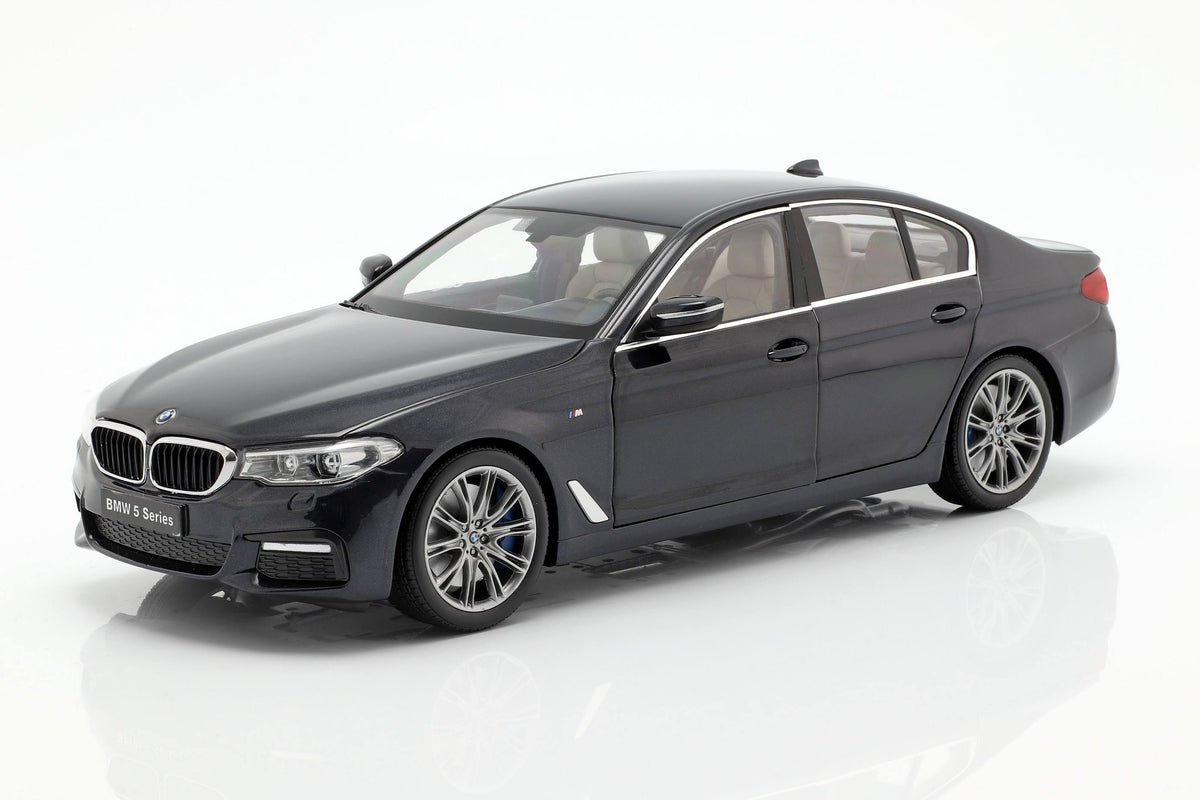 1/18 Scale BMW 5 Series Black Sapphire L5941